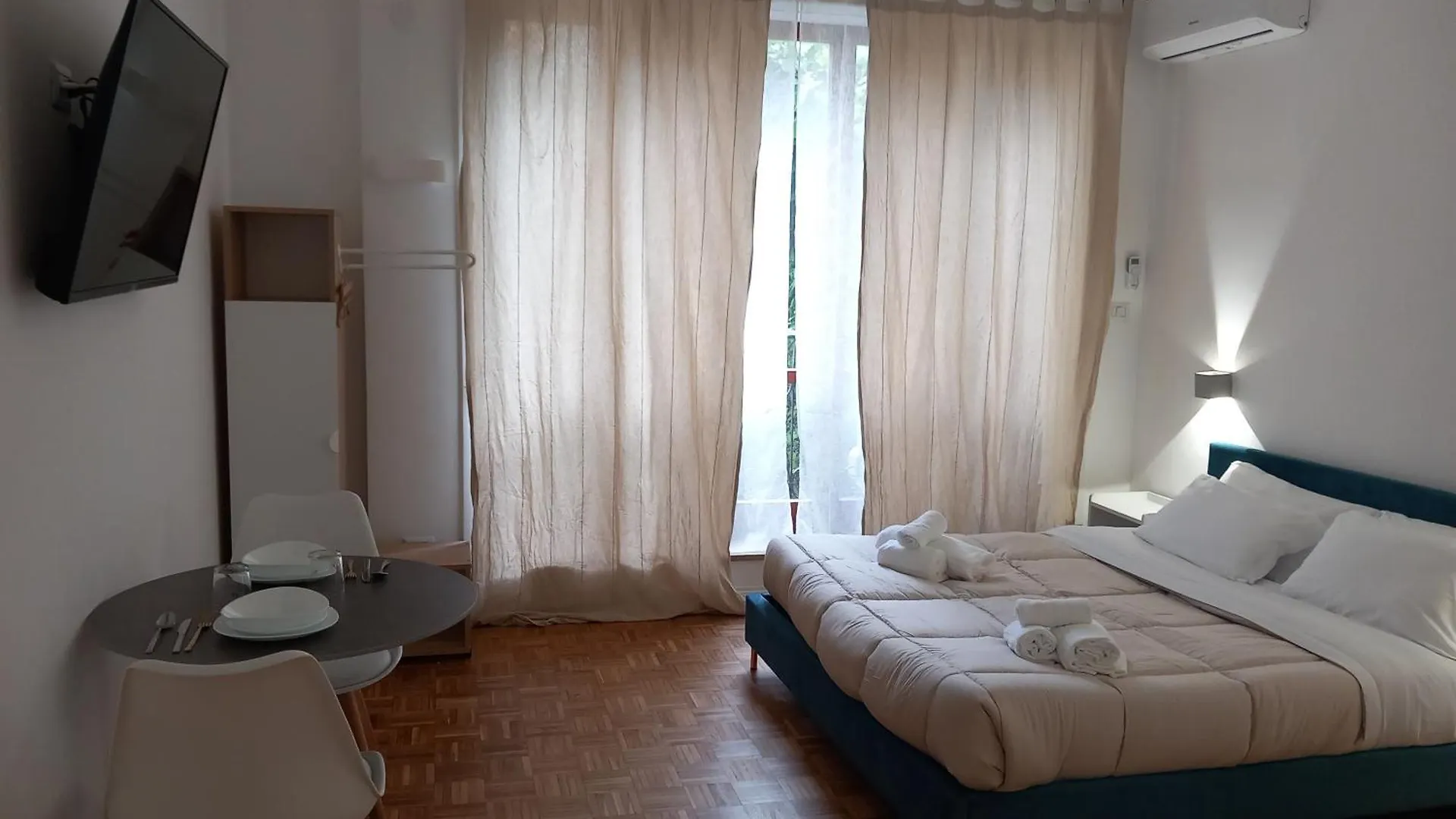 Bed & Breakfast La Dolce Vita Napoli