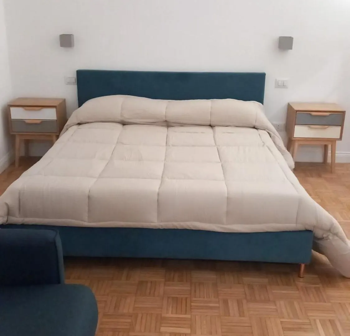 Bed & Breakfast La Dolce Vita Napoli